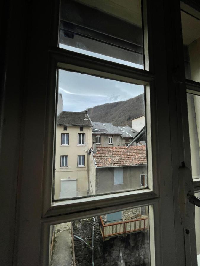 Superbe Appartement Au Bord De La Riviere Ax-les-Thermes Kültér fotó